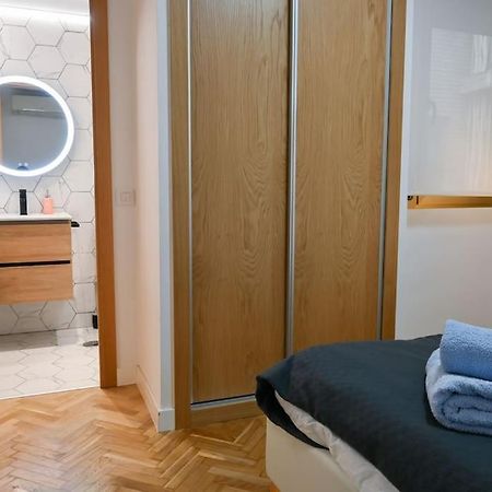 For You Rentals Apartamento Temporal Centrico De Dos Dormitorios Sil2 Madrid Kültér fotó