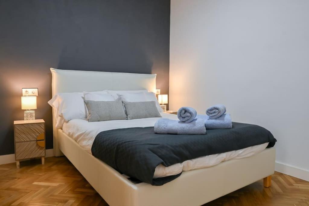 For You Rentals Apartamento Temporal Centrico De Dos Dormitorios Sil2 Madrid Kültér fotó